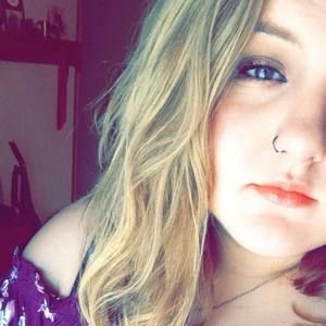 Meet your Posher, Cyndi